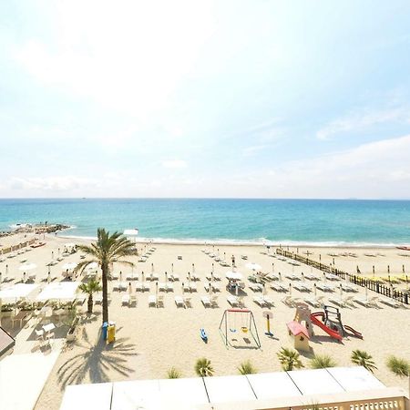 Blu Sea Apartments Pietra Ligure Exteriér fotografie