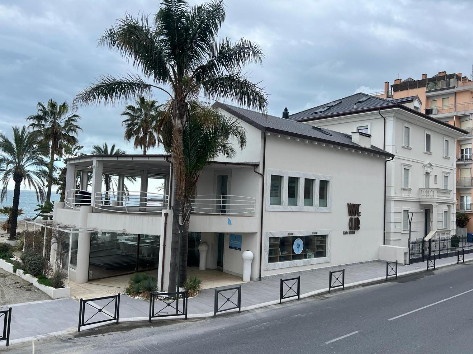 Blu Sea Apartments Pietra Ligure Exteriér fotografie